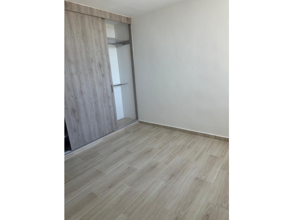 Arriendo apto barrio mallorquin — foto 2