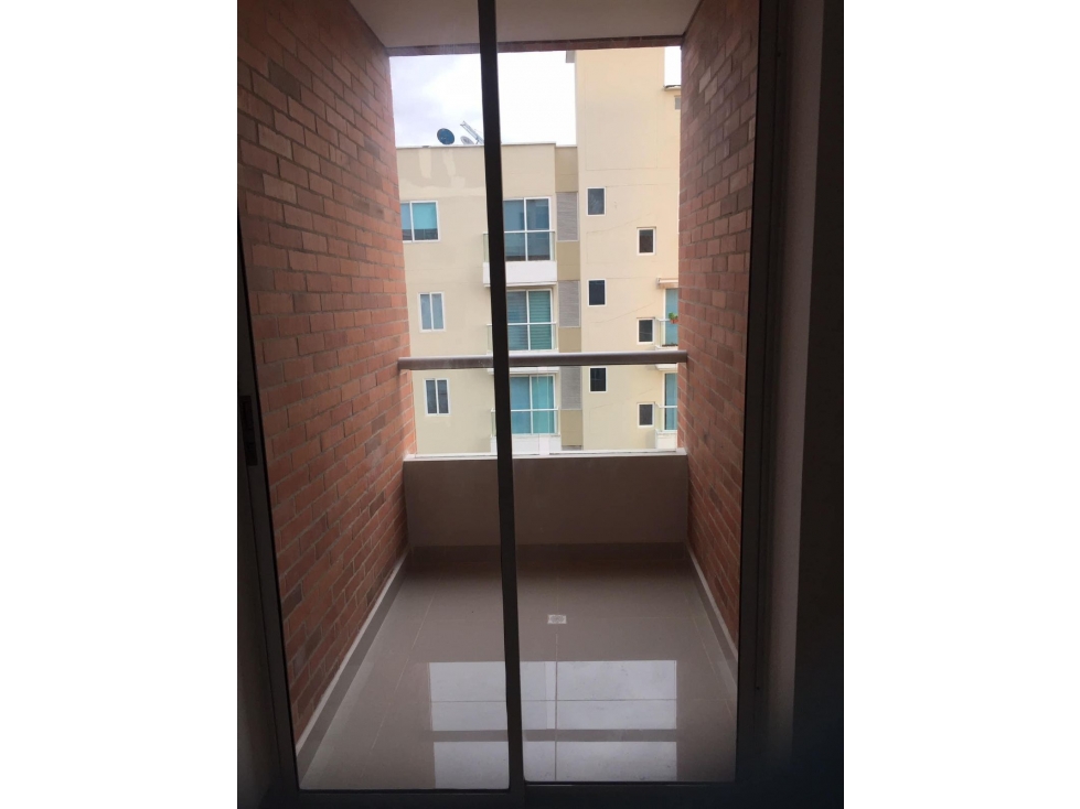 VENTA APARTAMENTO BARRIO LA CAMPIÑA — foto 2