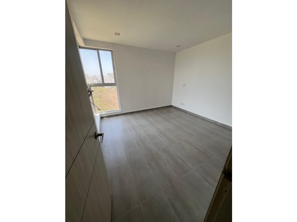 ARRIENDO APARTAMENTO PORTAL DE GENOVES — foto 6