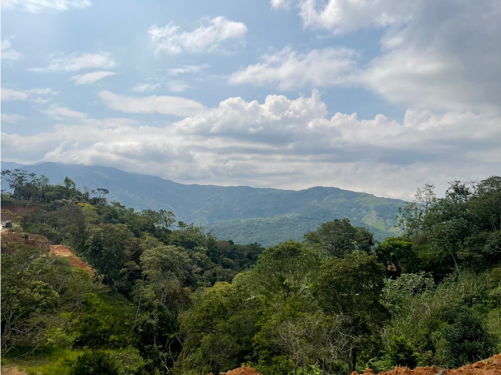 Vendo lote en parcelacion Barbosa Antioquia vereda la Eme - 2