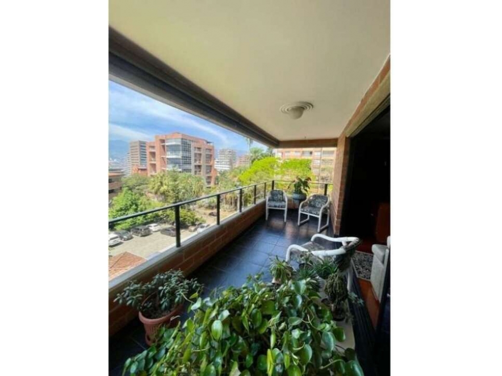 Apartamento en Castropol Medellín 226m2 excelente ubicacion — foto 3