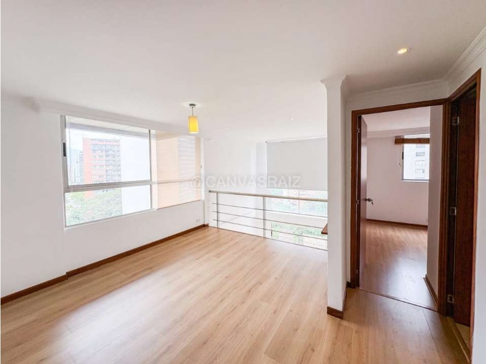 Vendo Apartamento en El Poblado, cerca a la Milla De Oro del poblado — foto 3