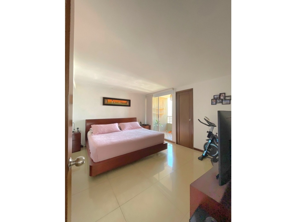 Arriendo apartamento en el poblado sector milla de oro 140 m2 — foto 3