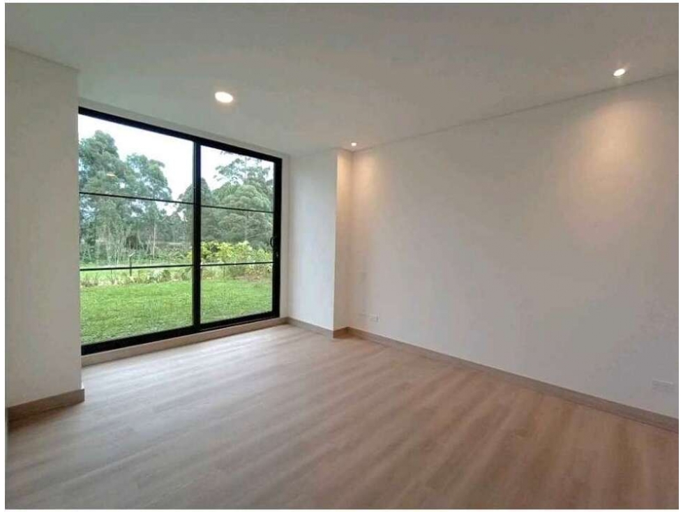 alquilo apartamento muy exclusivo en llano grande 145 m2 — foto 2