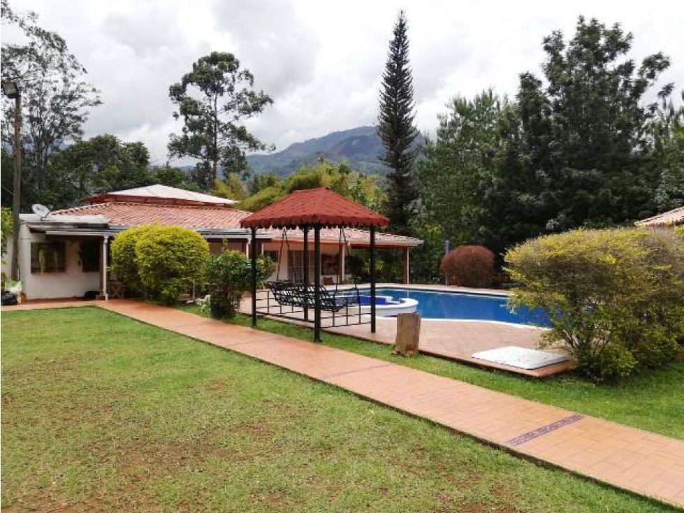 Casa Finca en Venta A 5 Minutos del Parque de Copacabana — foto 2