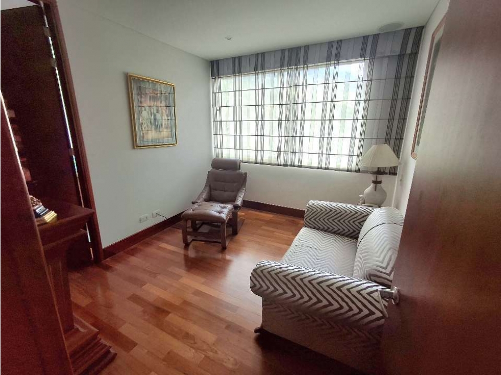 VENTA APARTAMENTO EN EL POBLADO LOMA DEL TESORO — foto 3