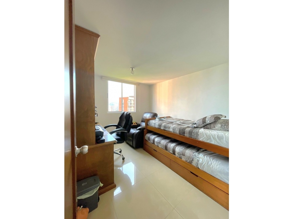 Arriendo apartamento en el poblado sector milla de oro 140 m2 — foto 5
