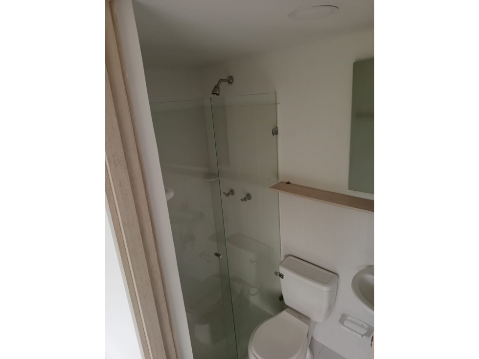 Vendo apartamento cerca colegio canadiense la Estrella — foto 3