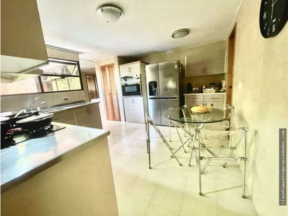 Apartamento en Castropol Medellín 226m2 excelente ubicacion — foto 5