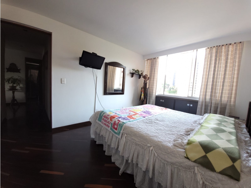 VENDO APARTAMENTO EN LA LOMA DE LOS BERNAL 105 M2 — foto 5