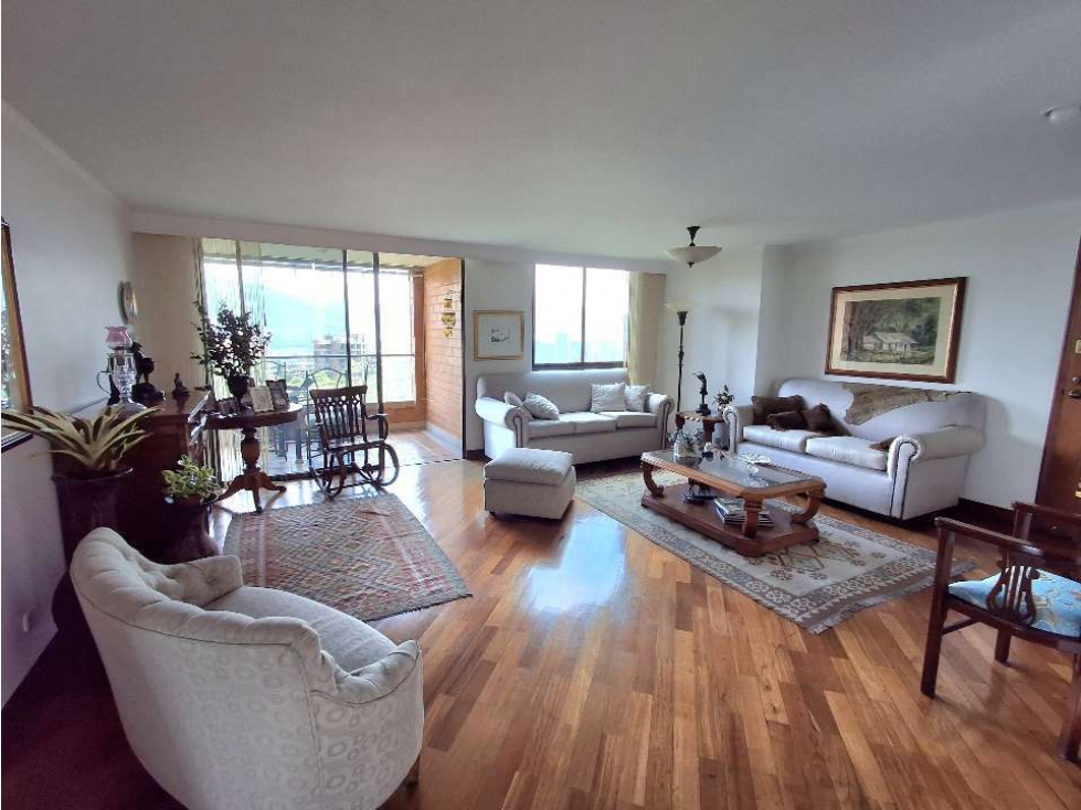Vendo Apartamento 142 m2 en El Poblado, Medellín excelente panoramica — foto 2