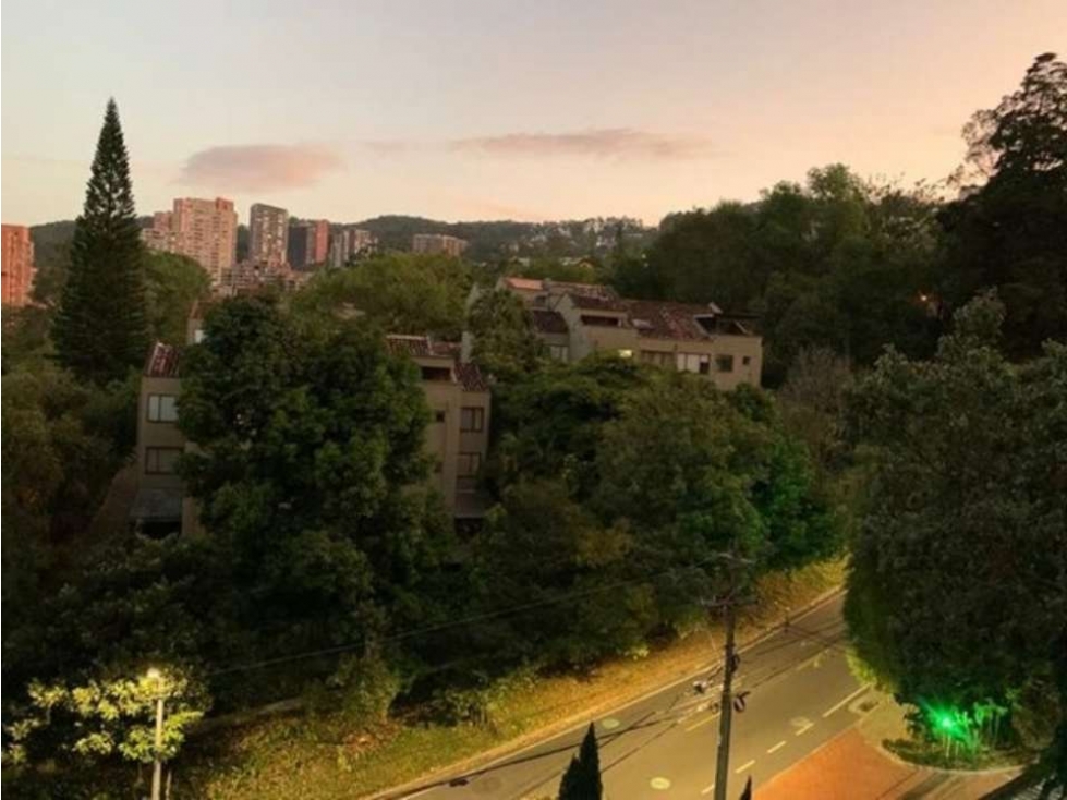 Alquilo apartaestudio amoblado cercanías al parque lleras — foto 4