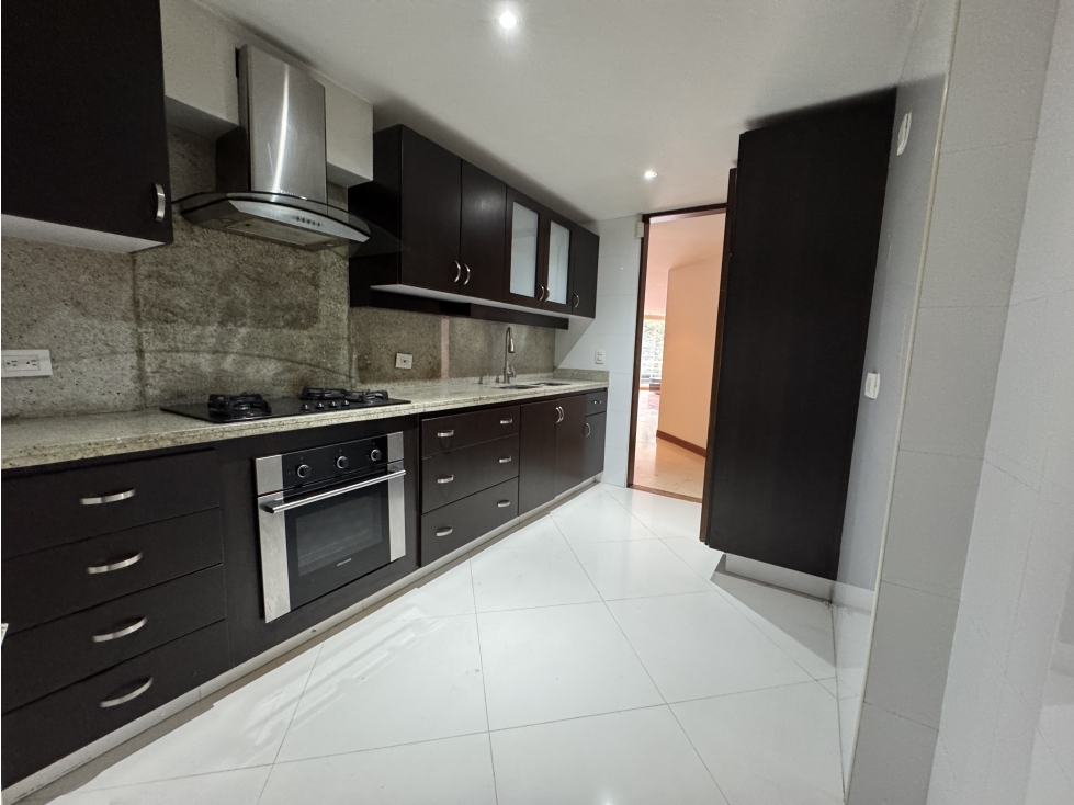 VENDEMOS SANTA PAULA APARTAMENTO CON TERRAZA — foto 6