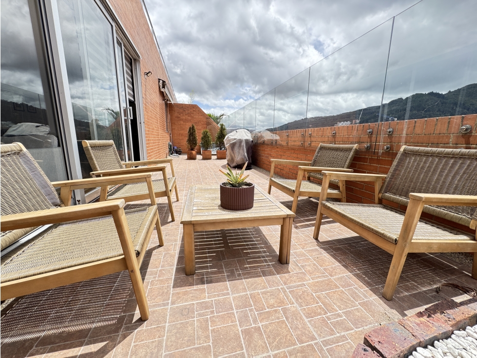 ARRENDAMOS SANTA BÁRBARA PENTHOUSE DUPLEX CON TERRAZA EN CLUB HOUSE