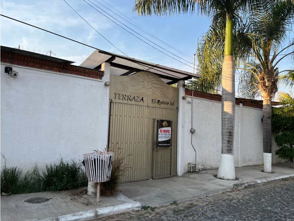 SE RENTA TERRAZA COMERCIAL EN PARQUES DE TLAQUEPAQUE - 1