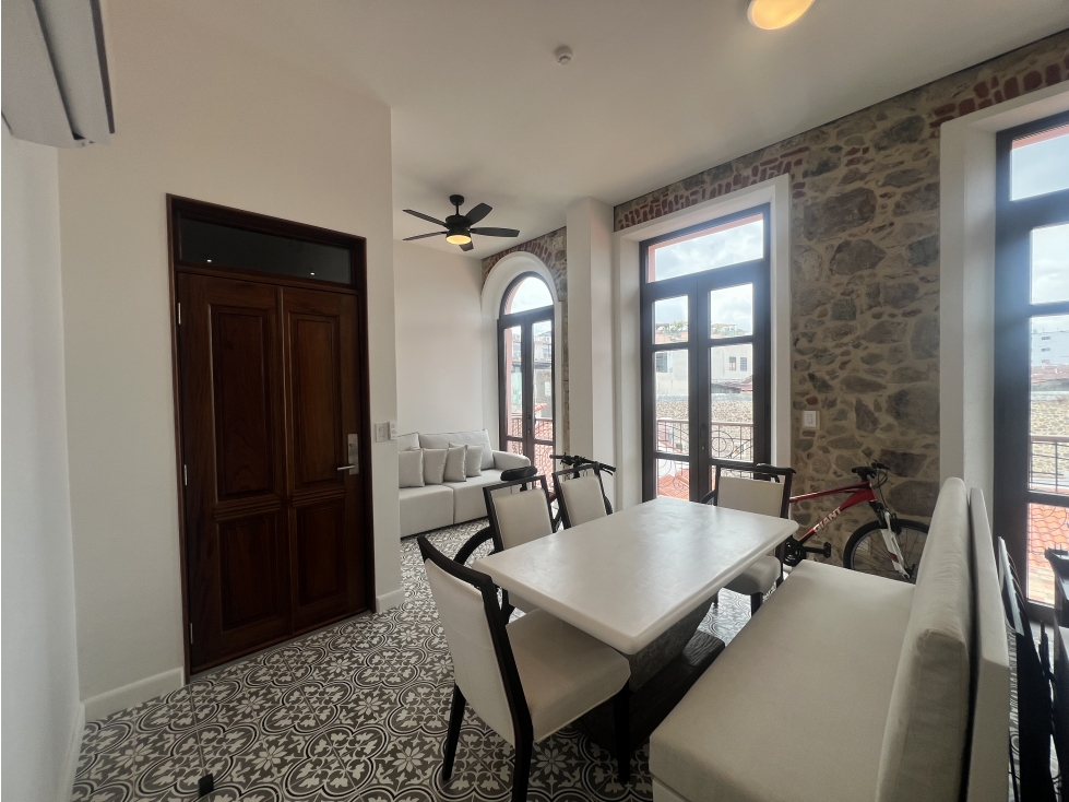 PH LA PLAZUELA - CASCO VIEJO - ALQUILER — foto 2