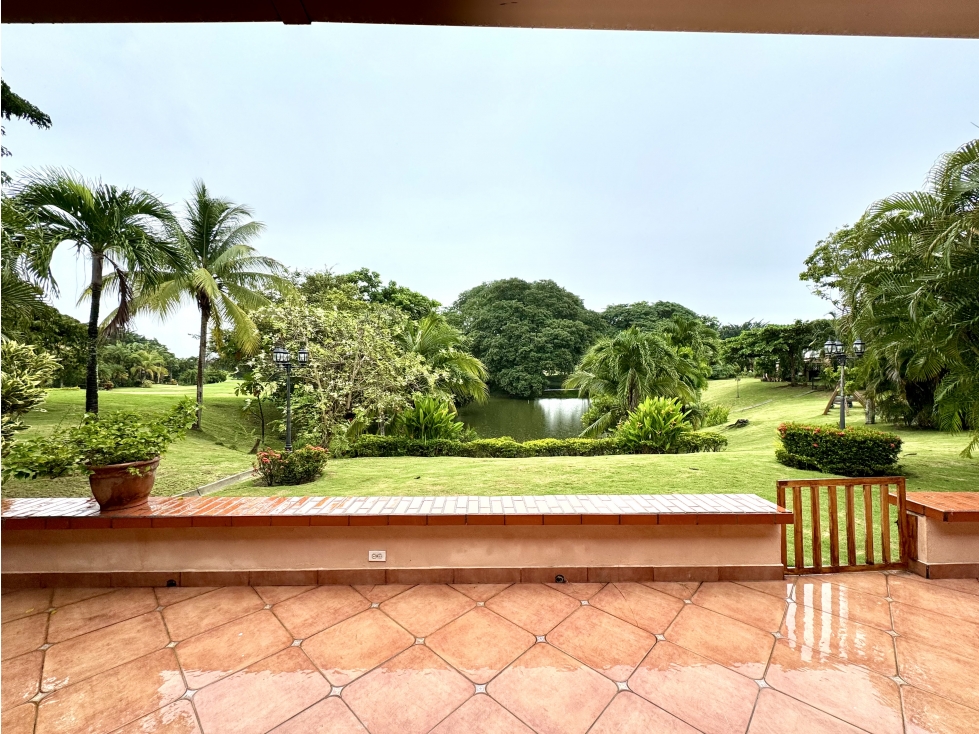 DECAMERON - TOWNHOUSE CON VISTA AL LAGO - VENTA - 2