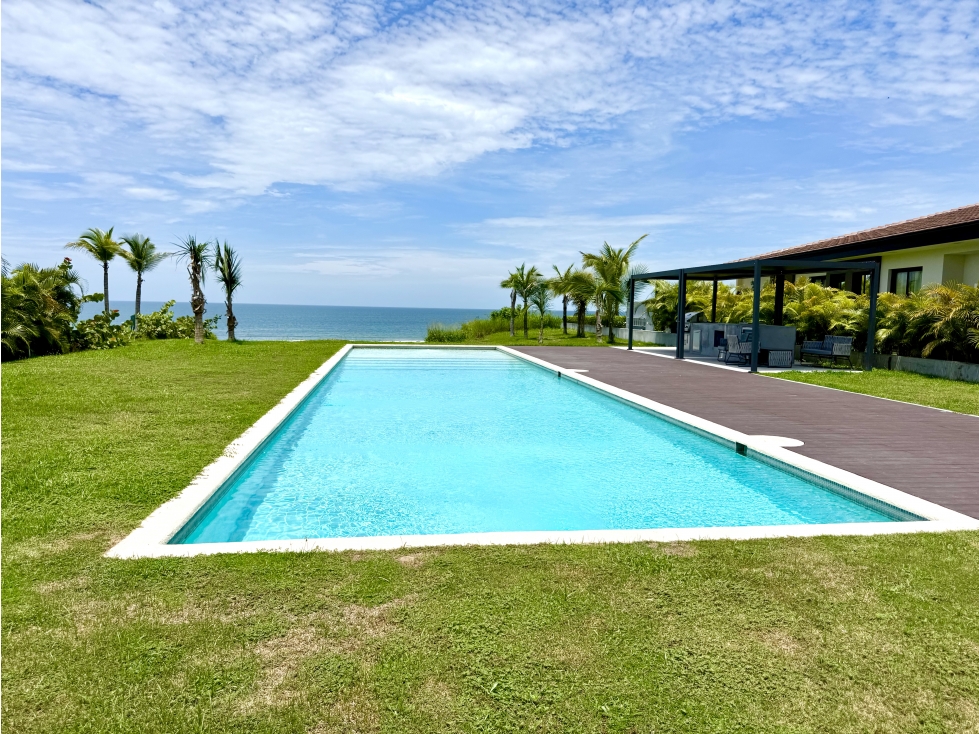 CASAMAR - CASA FRENTE AL MAR- VENTA