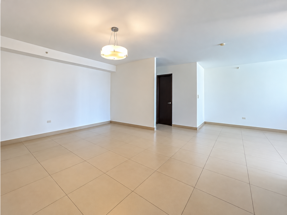 PH COUNTRY CLUB - COSTA DEL ESTE - VENTA