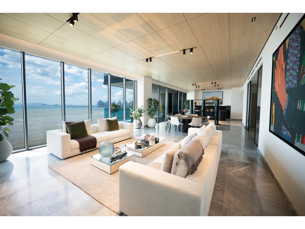 UPPER EAST TOWER - COSTA DEL ESTE