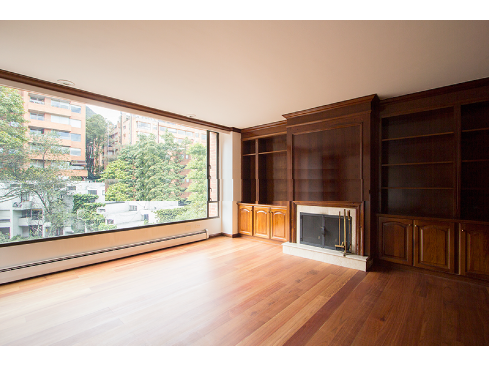 SE VENDE APARTAMENTO EN ROSALES.P — foto 2