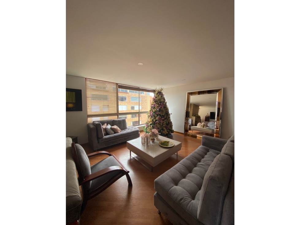 SE VENDE HERMOSO APARTAMENTO PENTHOUSE EN ALAMEDA. A — foto 2