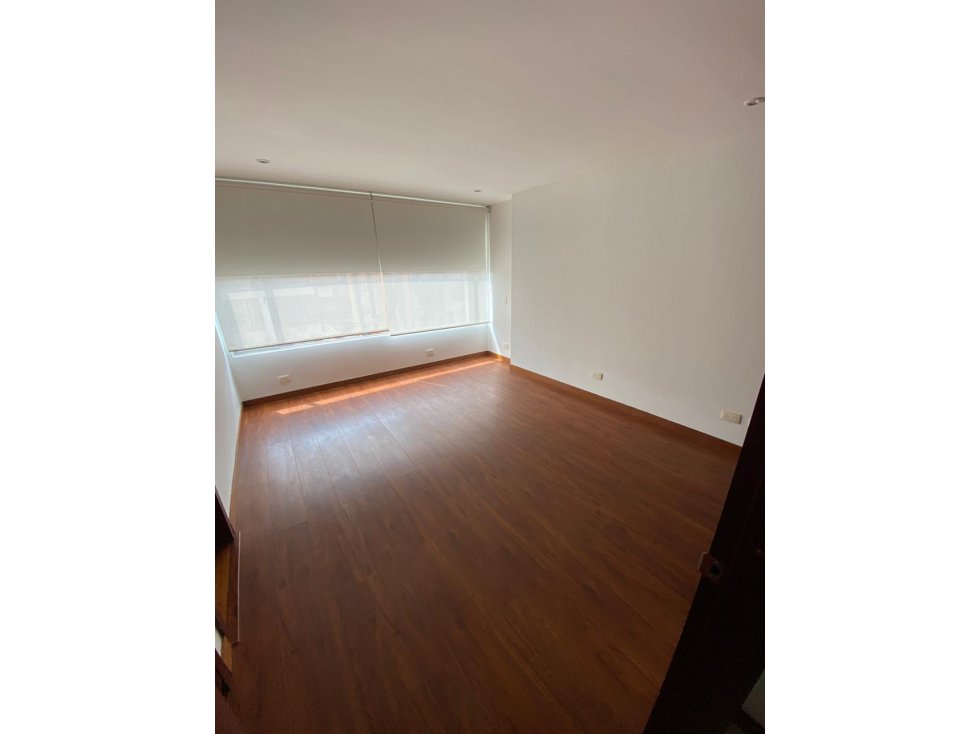 SE VENDE PENTHOUSE DUPLEX EN USAQUEN.A