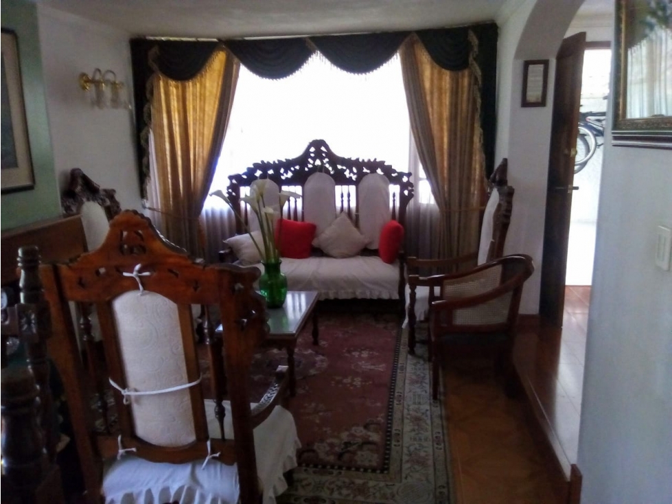 SE VENDE HERMOSA CASA EN CEDRITOS.P