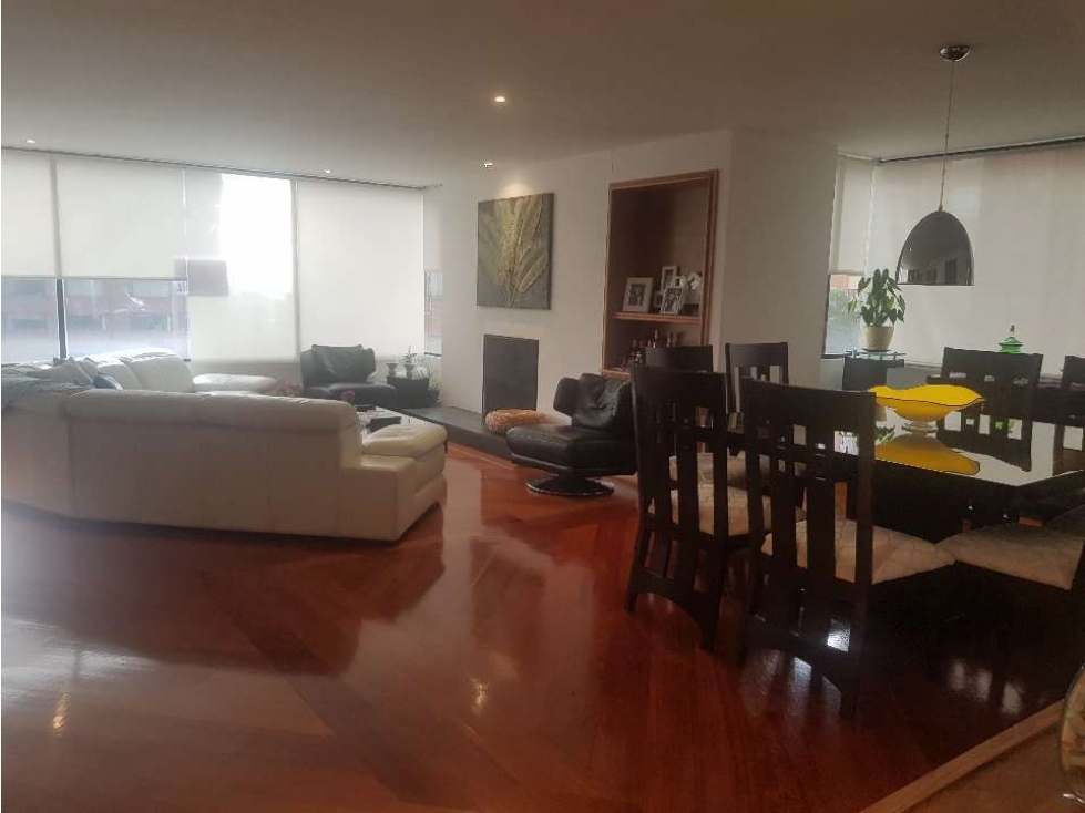 SE VENDE HERMOSO APARTAMENTO EN UNICENTRO. A