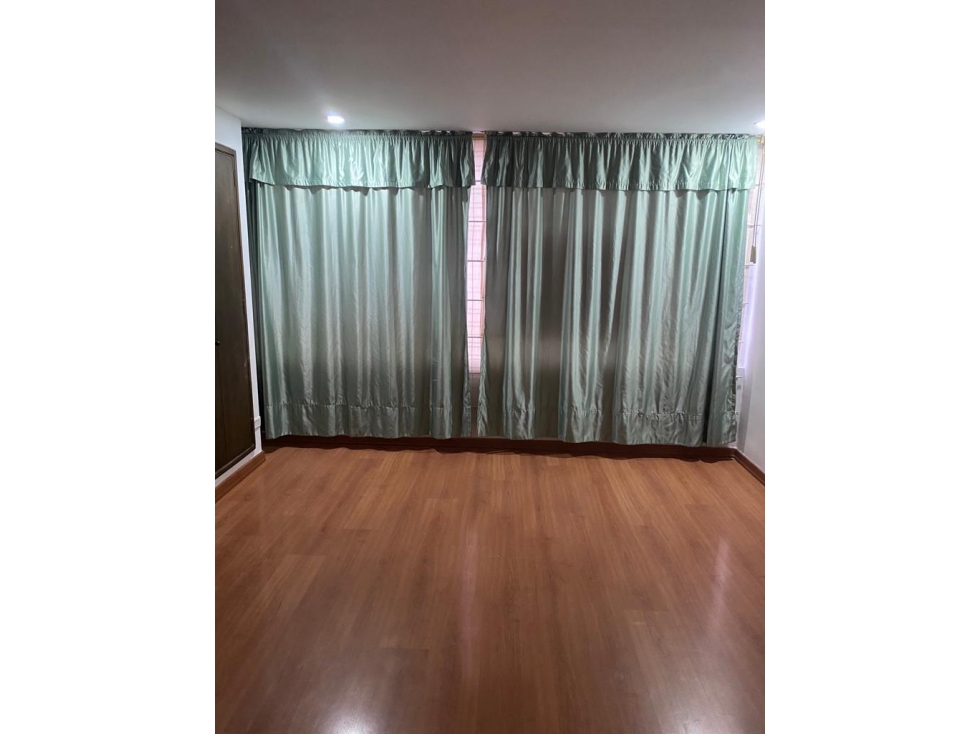SE VENDE APARTAMENTO EN LISBOA. P — foto 4