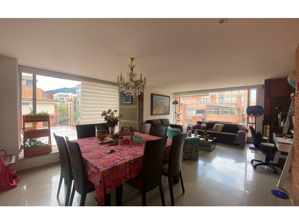 SE VENDE HERMOSO APARTAMENTO EN CHICO NORTE. P