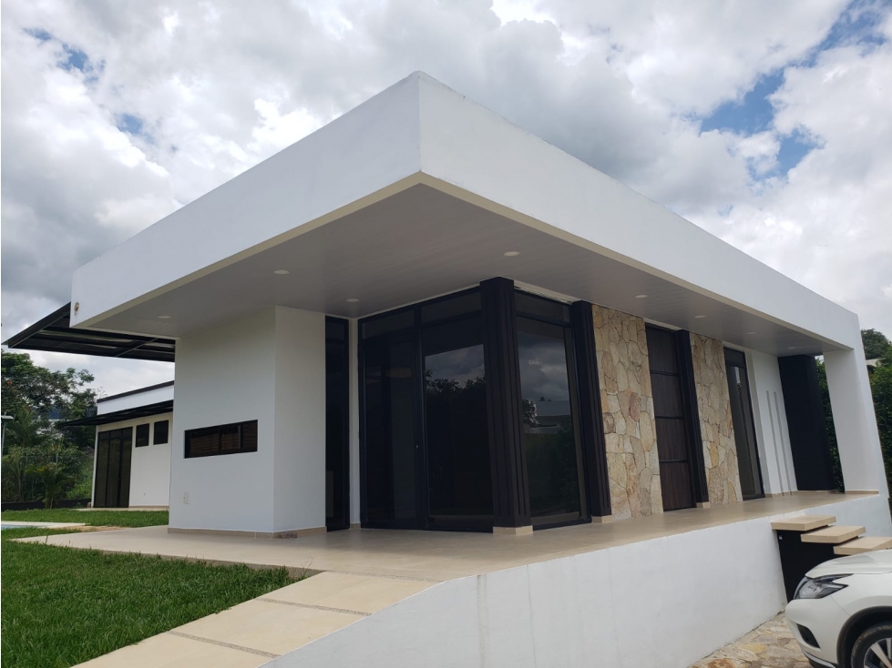 VENDO CASA CAMPESTRE NUEVA PARA ESTRENAR? EN LA MESA.CUNDINAMARCA. P - 2