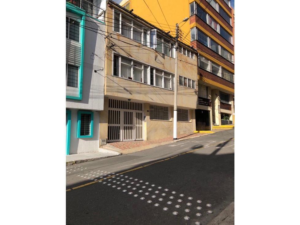 SE VENDE EDIFICIO EN CHAPINERO. P - 1