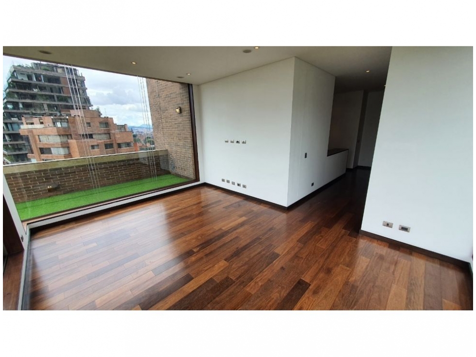 SE VENDE HERMOSO APTO CON TERRAZA PENTHOUSE DUPLEX EN LA CABRERA.A — foto 2
