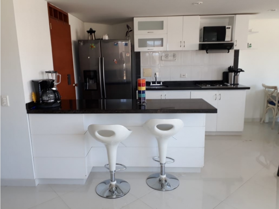 SE VENDE HERMOSO APTO EN SANTA MARTA AMOBLADO EN AREIA.P — foto 5