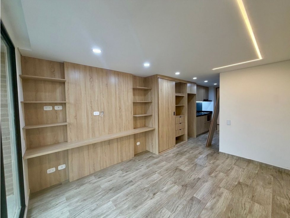 SE ARRIENDAN LINDOS APARTAESTUDIOS EN ALCÁZARES.P