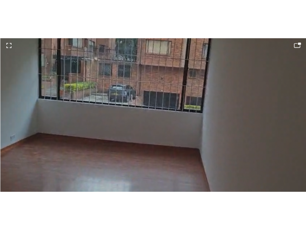 SE VENDE APARTAMENTO EN LA CAROLINA.P