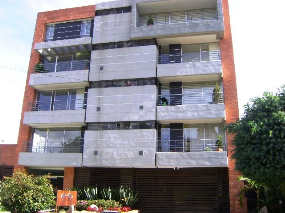 SE VENDE APARTAMENTO PENTHOUSE LA CALLEJA.A