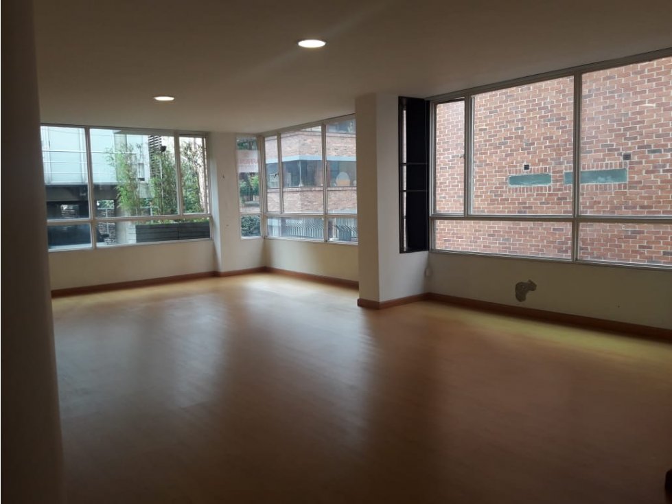 PARA INVERSIONISTAS !!!SE VENDE APARTAMENTO ARRENDADO EN LOS ROSALES.A — foto 4