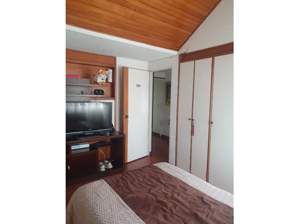 SE VENDE HERMOSO APARTAMENTO EN MAZUREN-A — foto 6