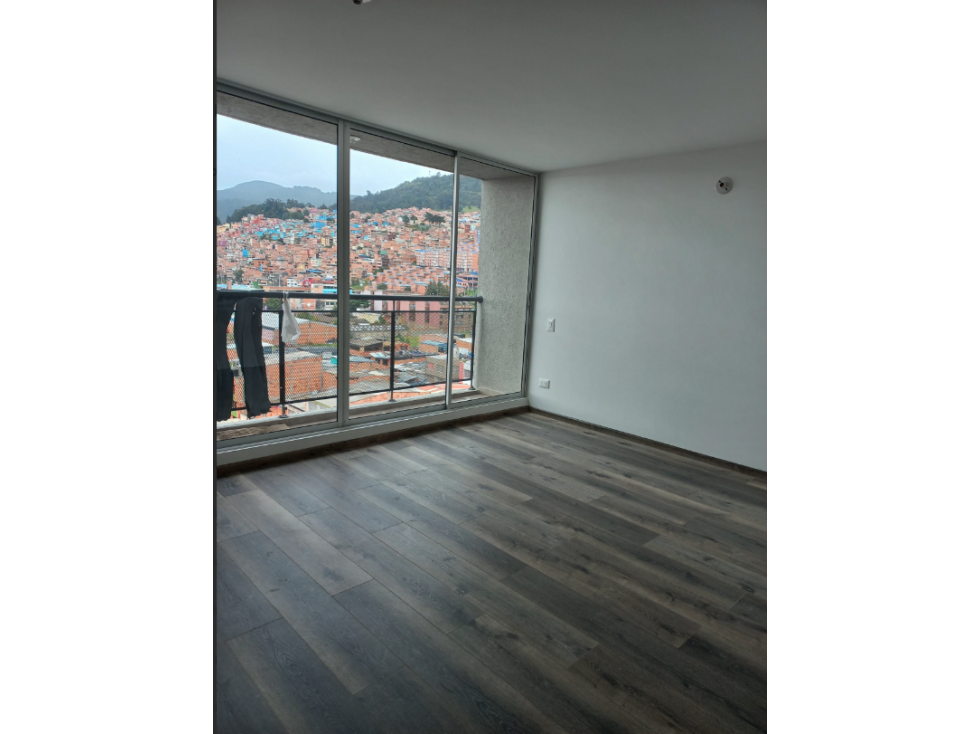 SE VENDE APARTAMENTO CON BALCÓN ARRENDADO EN SAN ANTONIO .P — foto 2