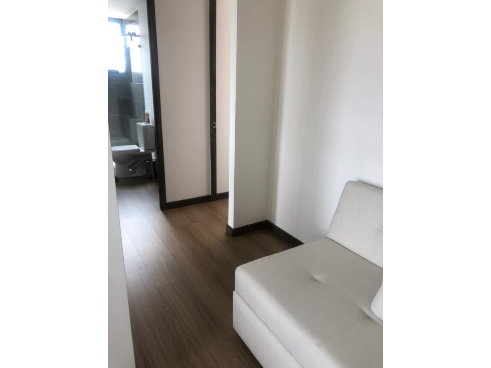 SE VENDE HERMOSO APARTAMENTO EN ALCAZARES. A — foto 5
