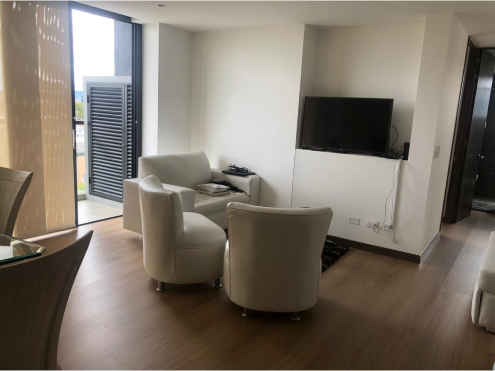 SE VENDE HERMOSO APARTAMENTO EN ALCAZARES. A — foto 2
