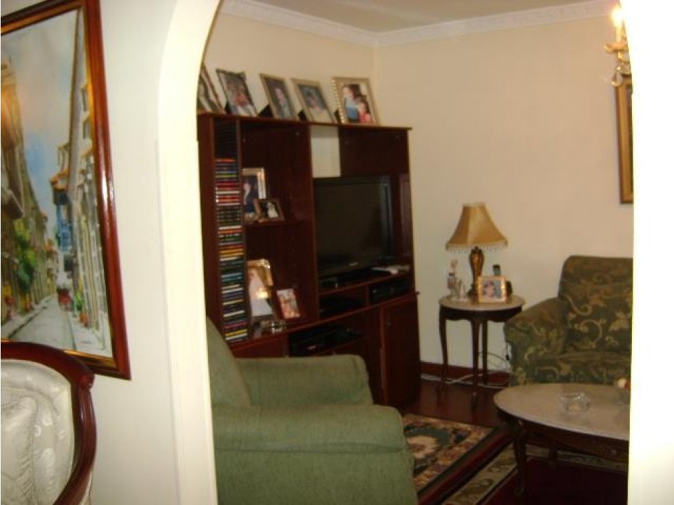 SE VENDE APARTAMENTO CHICO RESERVADO.A — foto 4