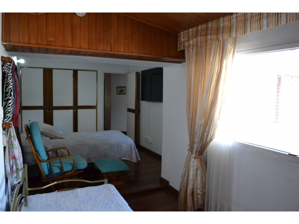 SE VENDE CASA EN ALHAMBRA.P — foto 4