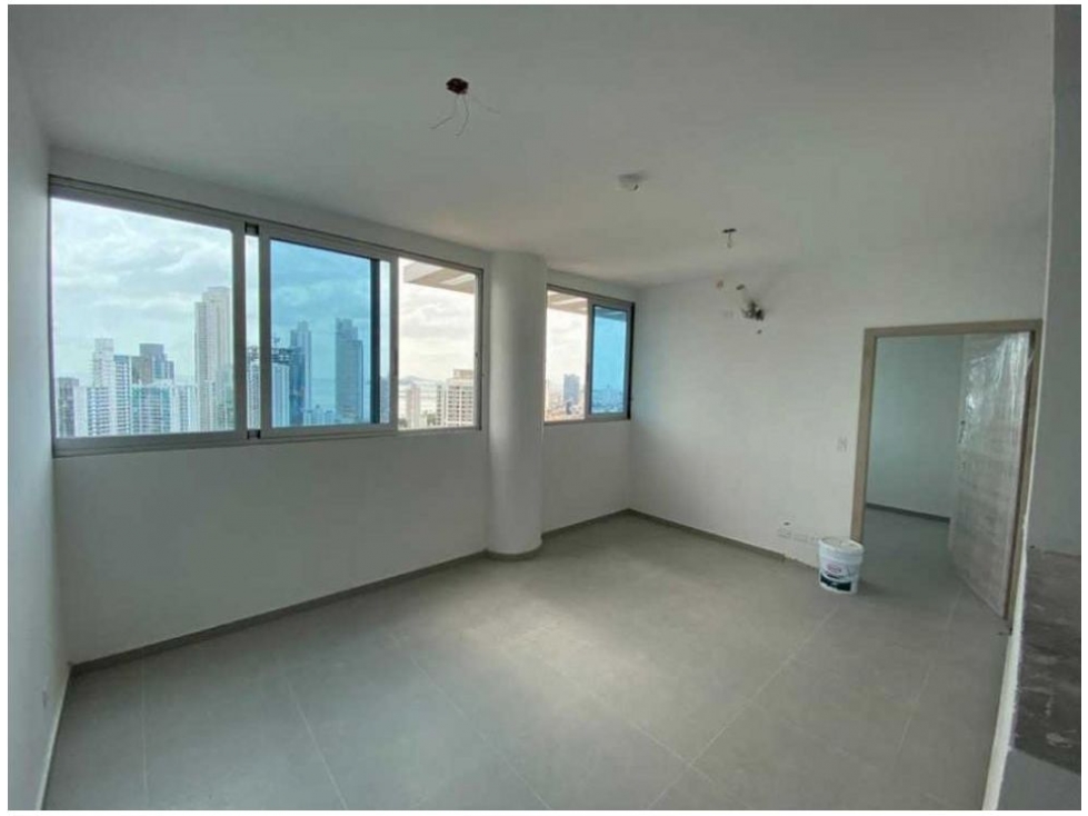 SE VENDE HERMOSO APARTAESTUDIO EN PANAMA - LA CRESTA. P