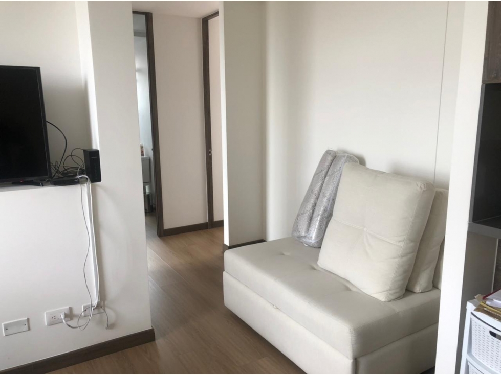 SE VENDE HERMOSO APARTAMENTO EN ALCAZARES. A — foto 3