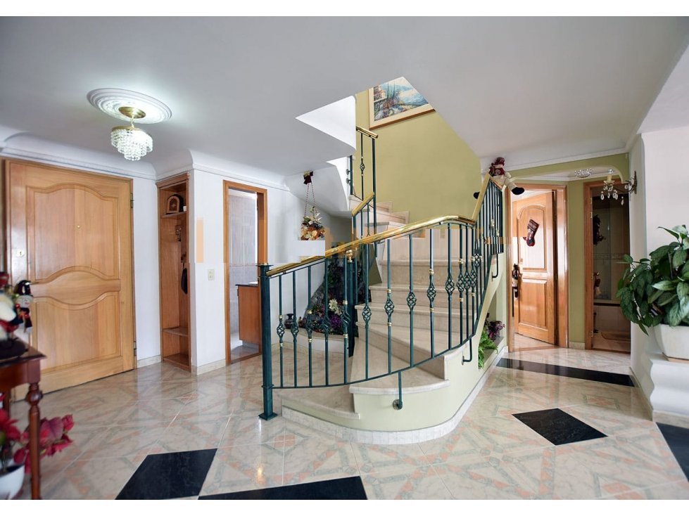 SE VENDE APARTAMENTO DUPLEX EN SANTA PAULA.T/P - 4