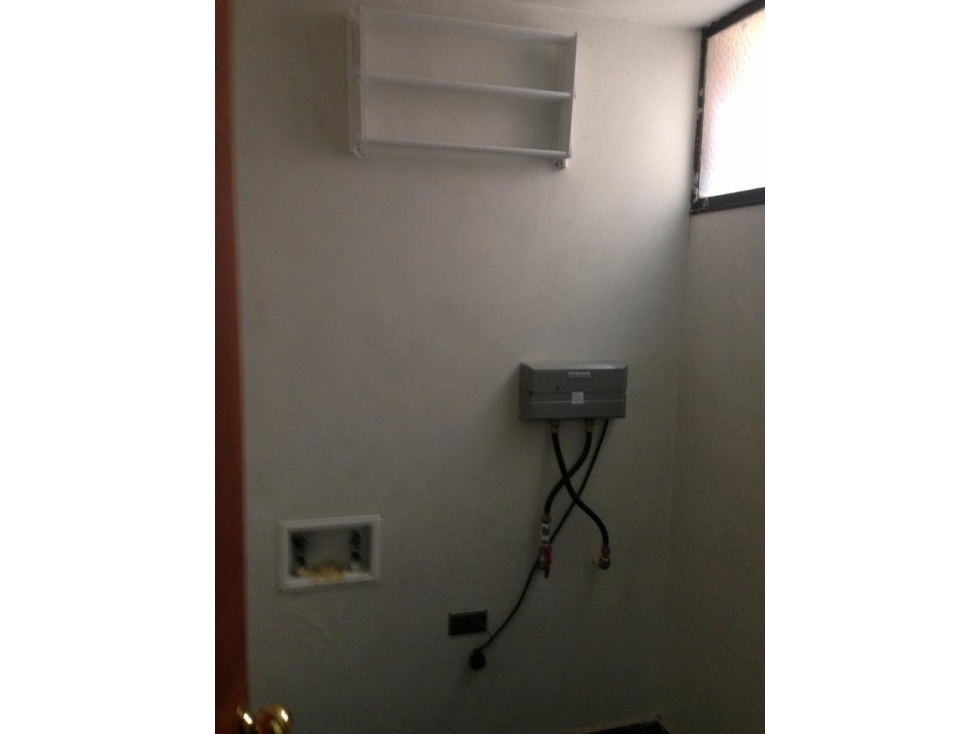 SE VENDE HERMOSO APARTAESTUDIO ARRENDADO EN LISBOA. P — foto 6