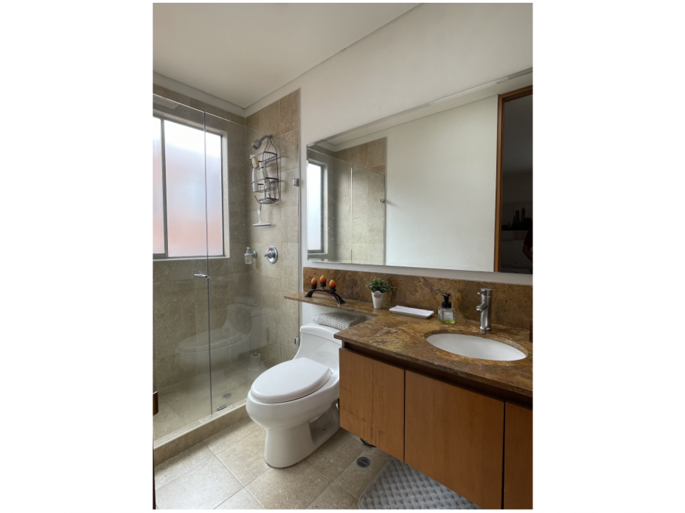 SE VENDE APARTAMENTO CON BALCÓN EN SANTA BARBARA OCCIDENTAL.A — foto 4